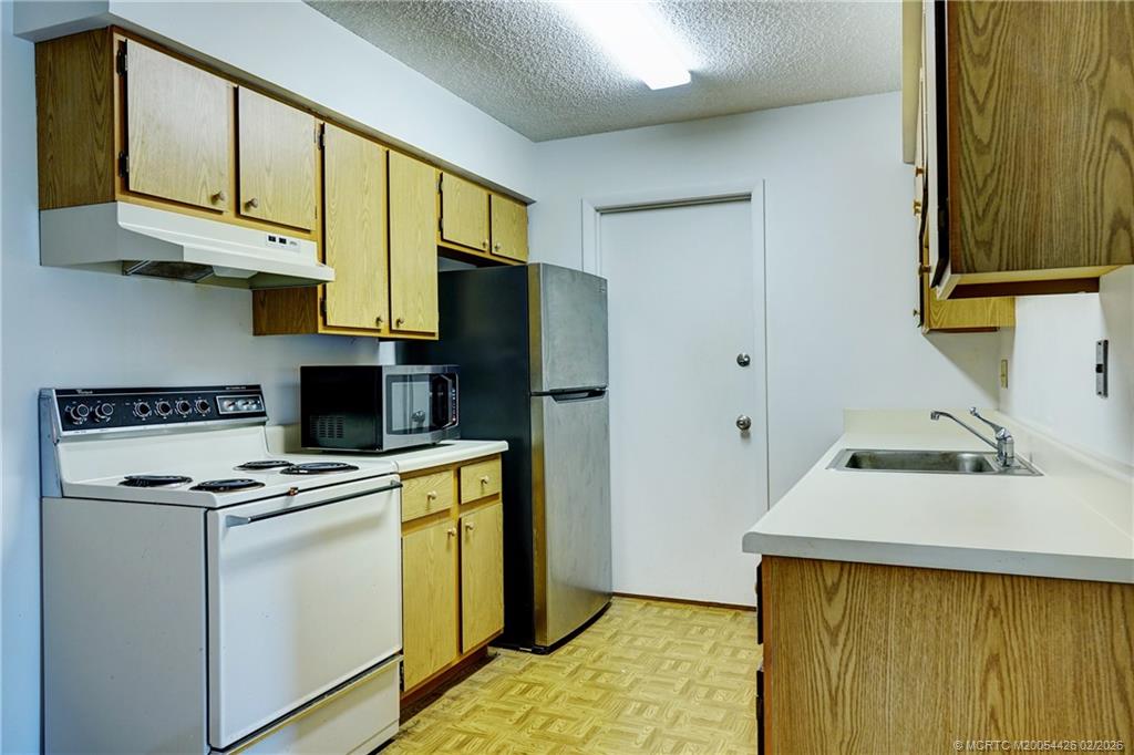 4007 NW Cinnamon Tree Circle