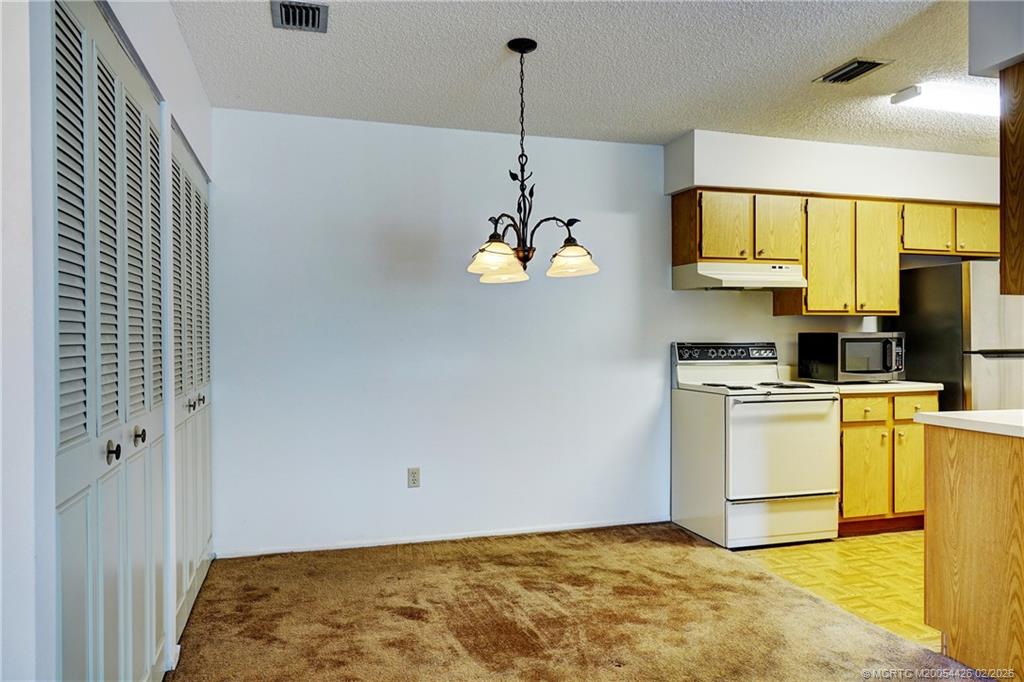 4007 NW Cinnamon Tree Circle