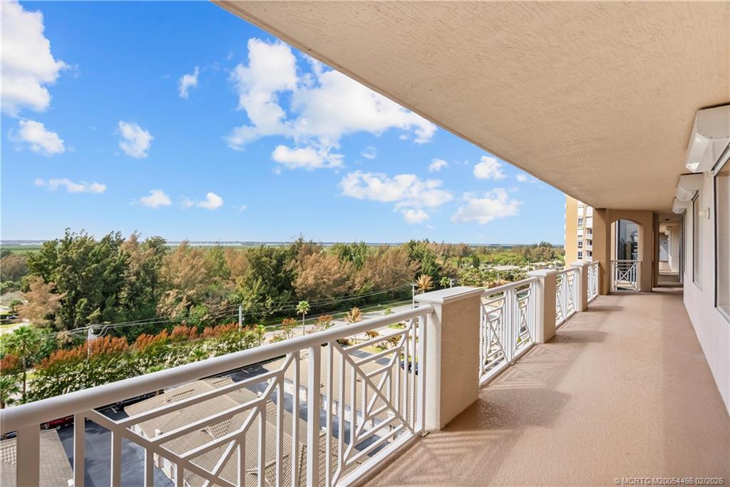 4160 N Highway A1a Avenue 906A