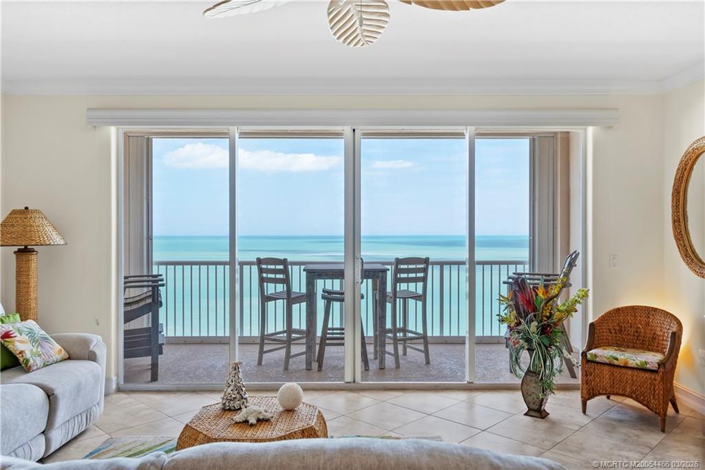 4160 N Highway A1a Avenue 906A