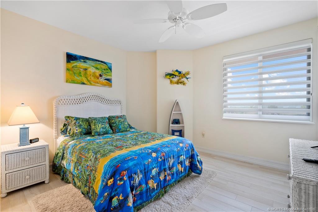 4160 N Highway A1a Avenue 906A