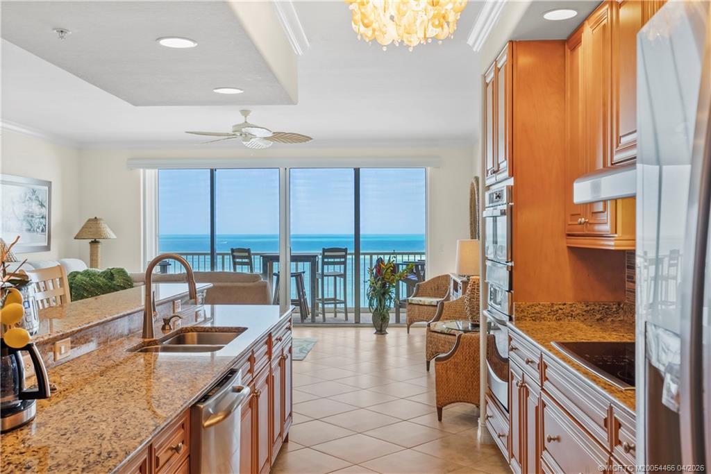 4160 N Highway A1a Avenue 906A