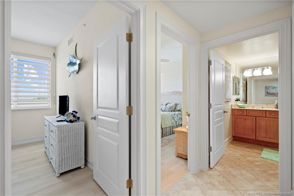 4160 N Highway A1a Avenue 906A