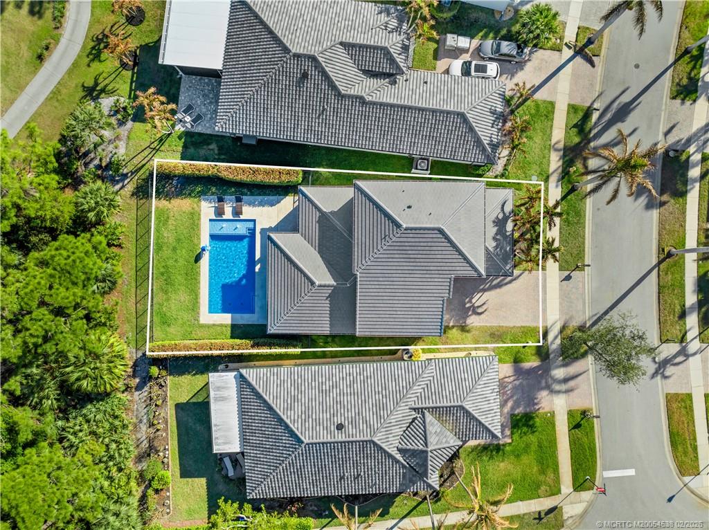 6509 SE Broadmoor Lane