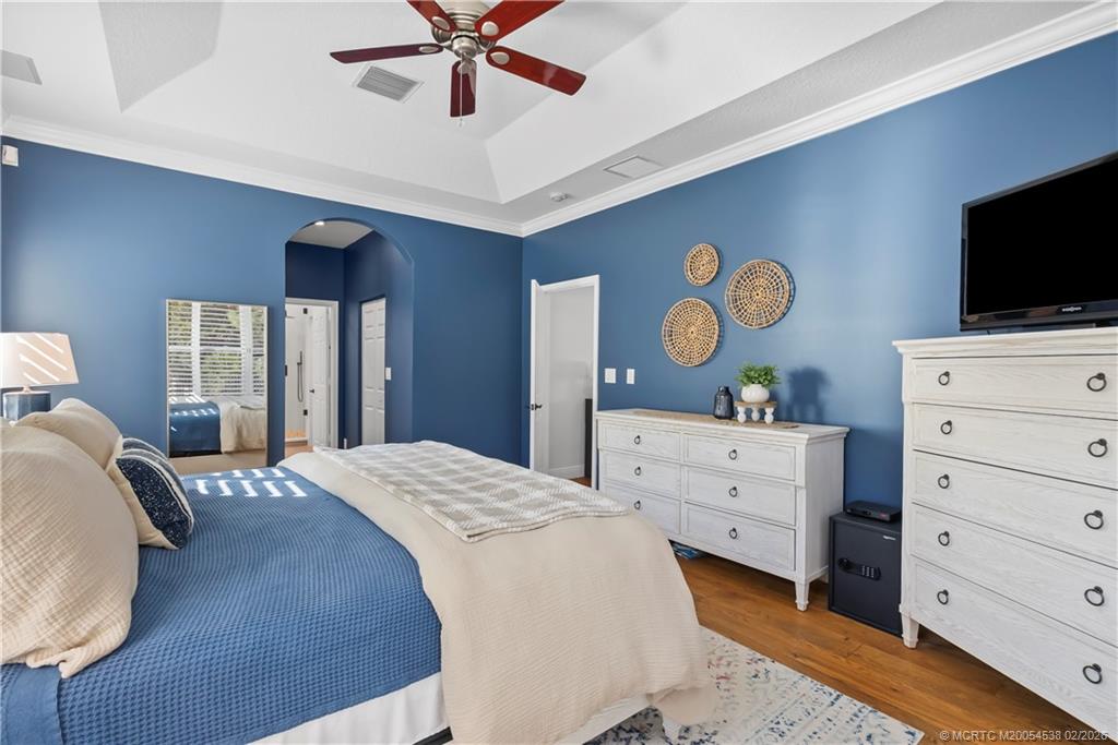 6509 SE Broadmoor Lane