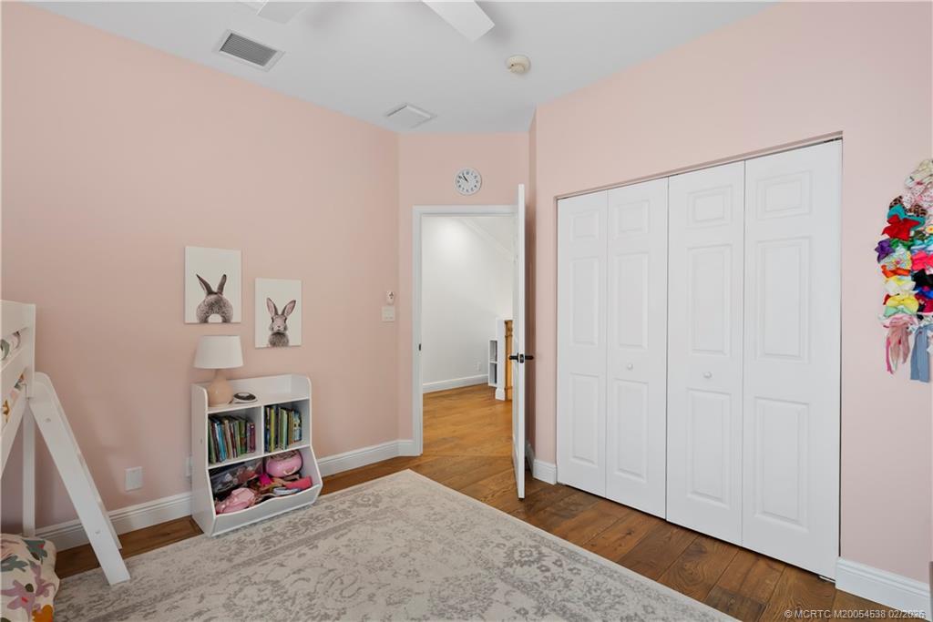 6509 SE Broadmoor Lane