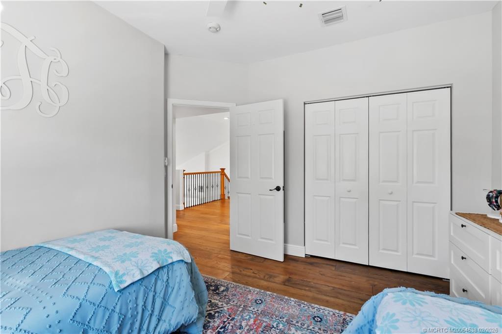 6509 SE Broadmoor Lane