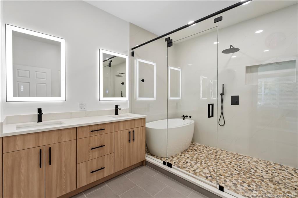 6509 SE Broadmoor Lane