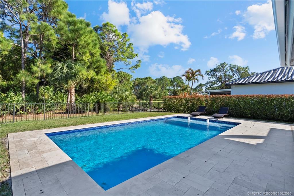 6509 SE Broadmoor Lane