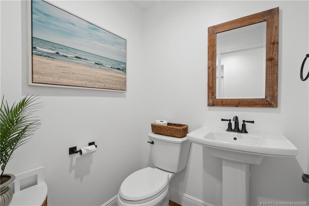 6509 SE Broadmoor Lane