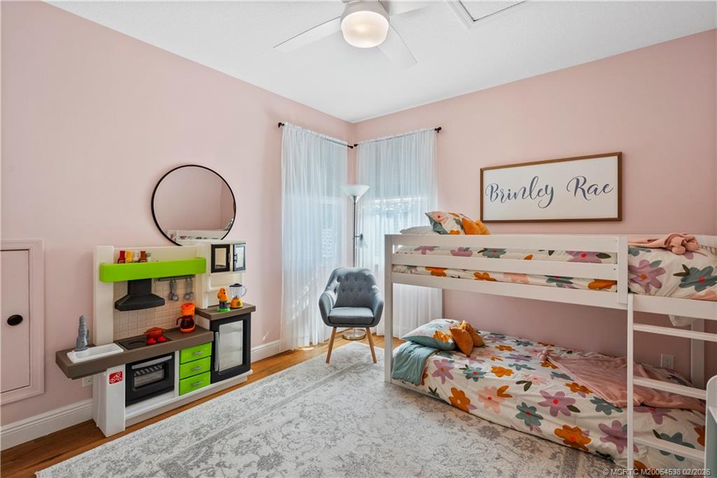 6509 SE Broadmoor Lane