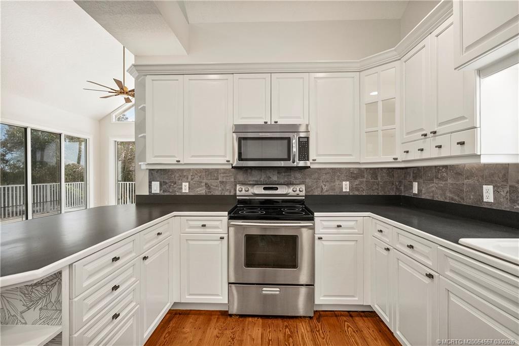 4276 SE Palmetto Street