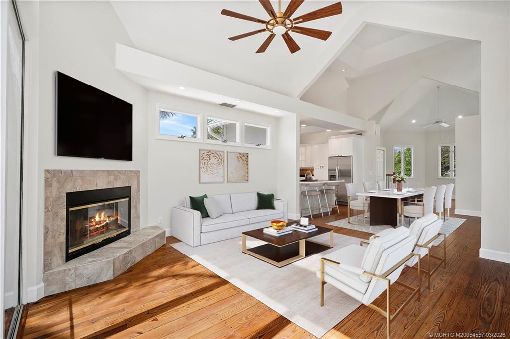 4276 SE Palmetto Street