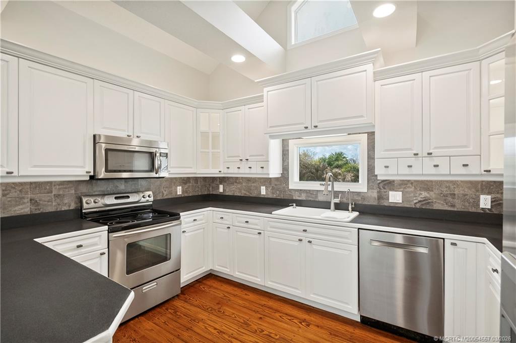 4276 SE Palmetto Street