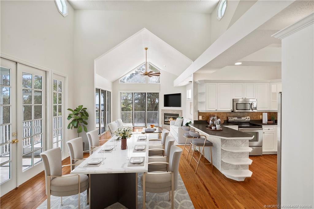 4276 SE Palmetto Street