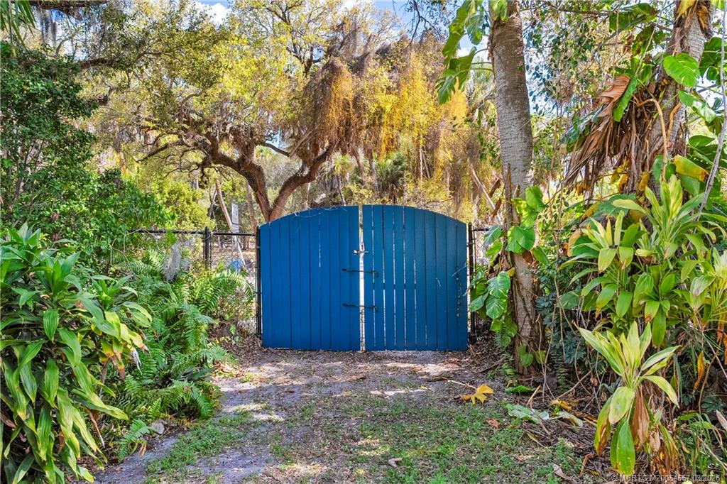 4276 SE Palmetto Street