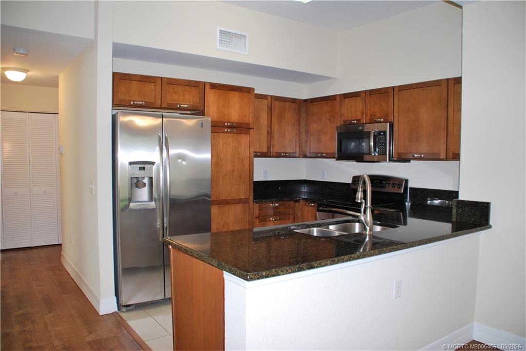 51 SE Sedona Circle 104