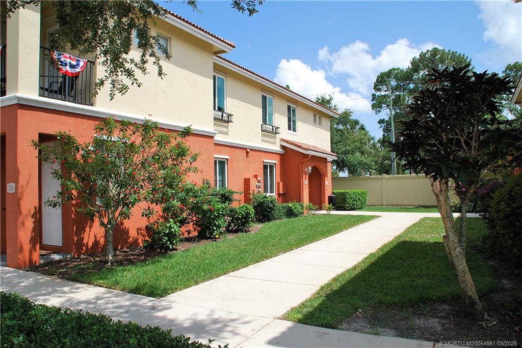 51 SE Sedona Circle 104