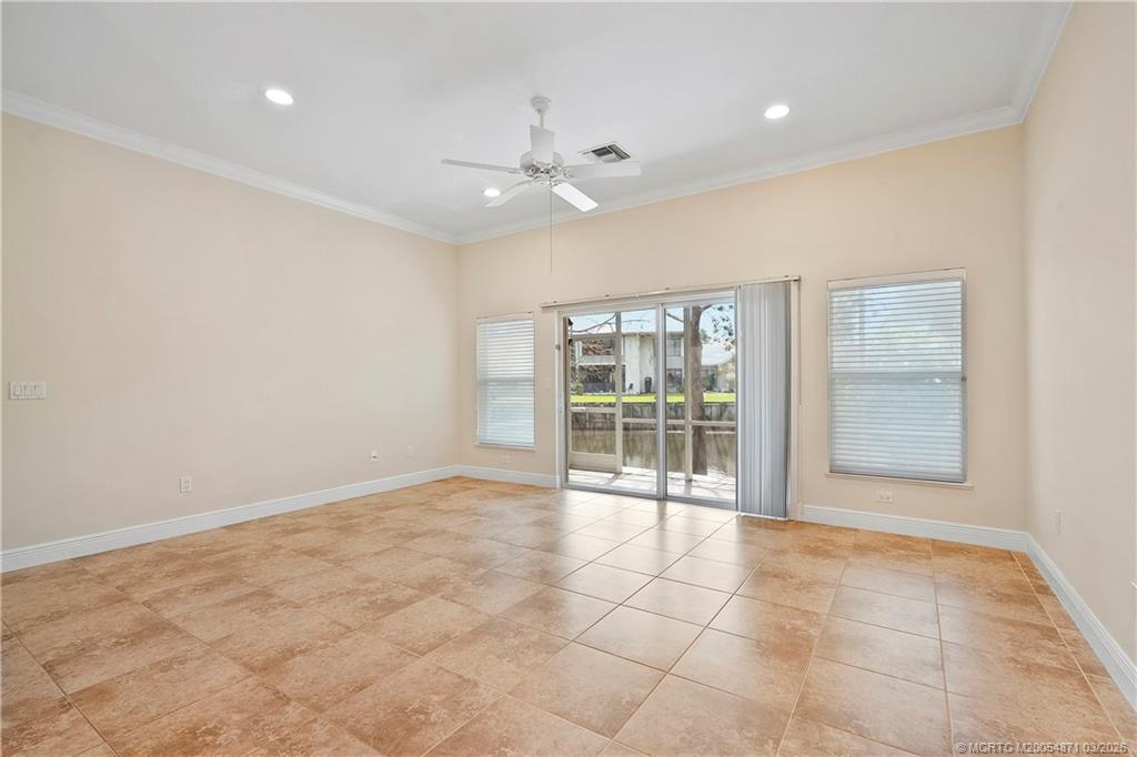 2194 NW Tilia Trail