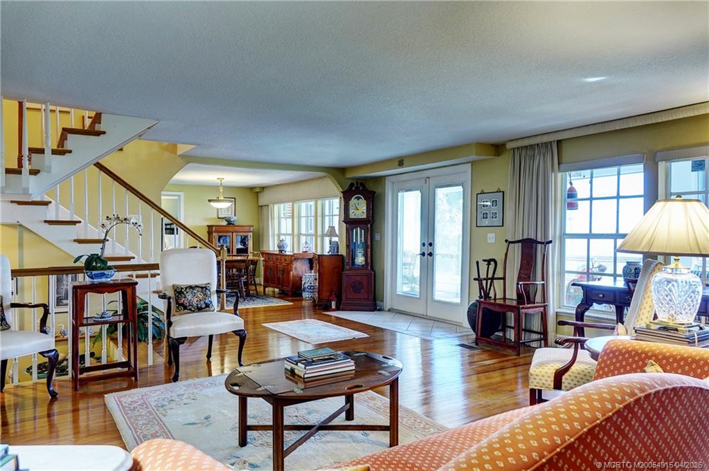 10205 S Indian River Drive