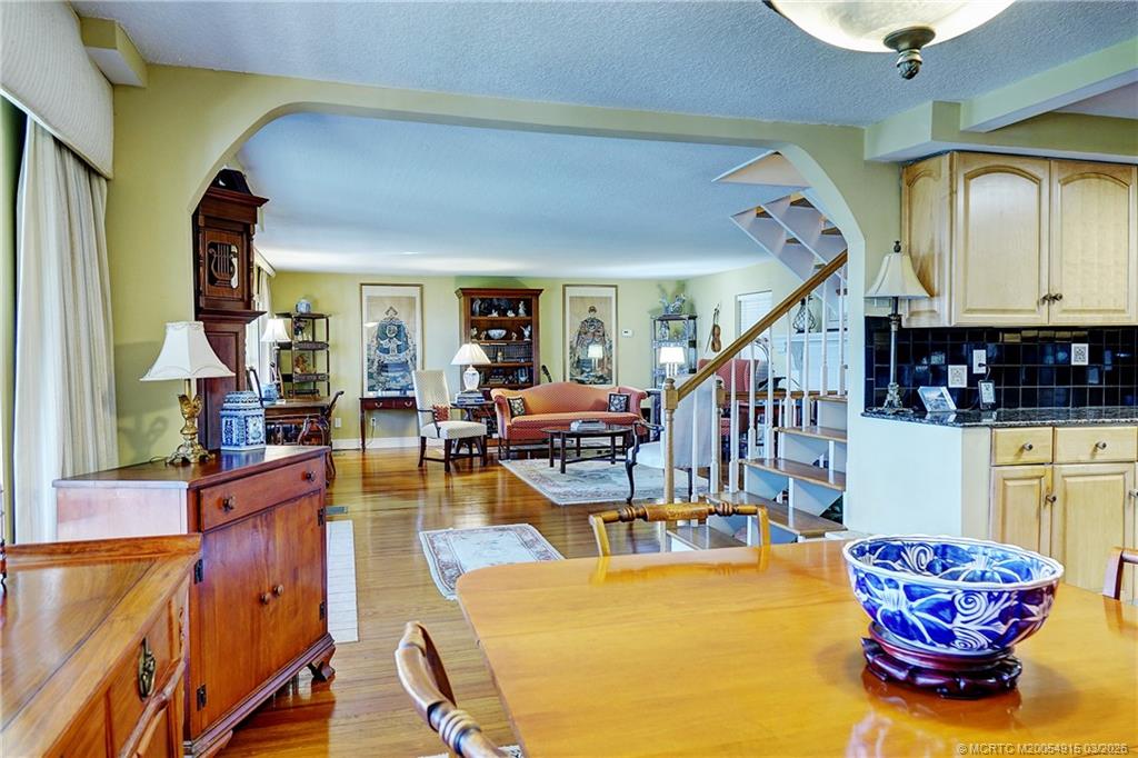 10205 S Indian River Drive