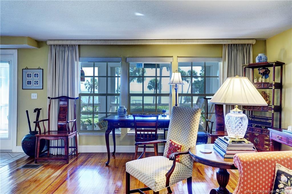 10205 S Indian River Drive