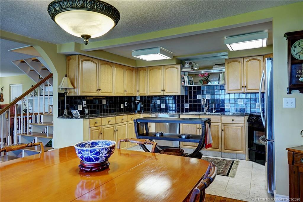 10205 S Indian River Drive