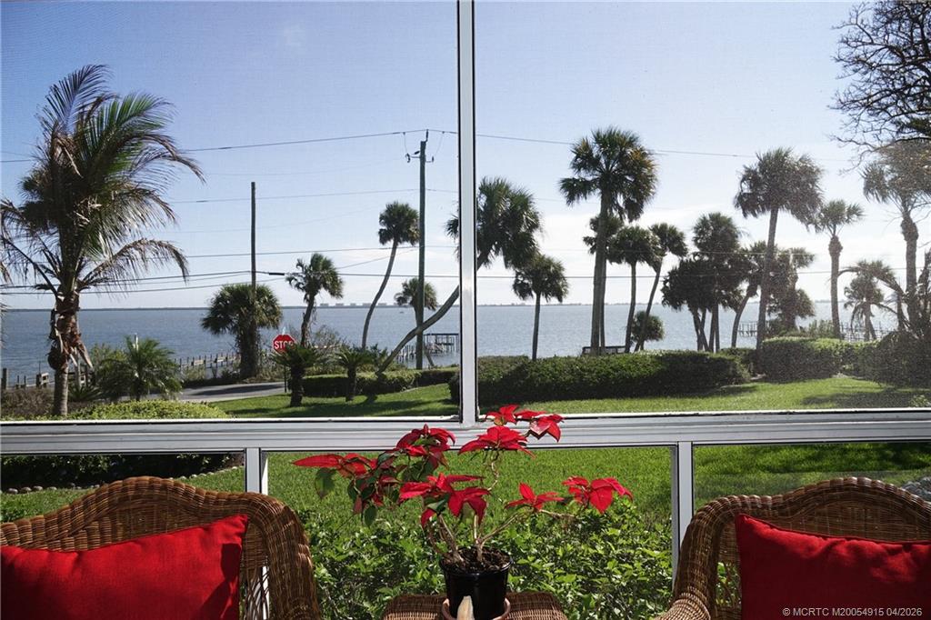 10205 S Indian River Drive