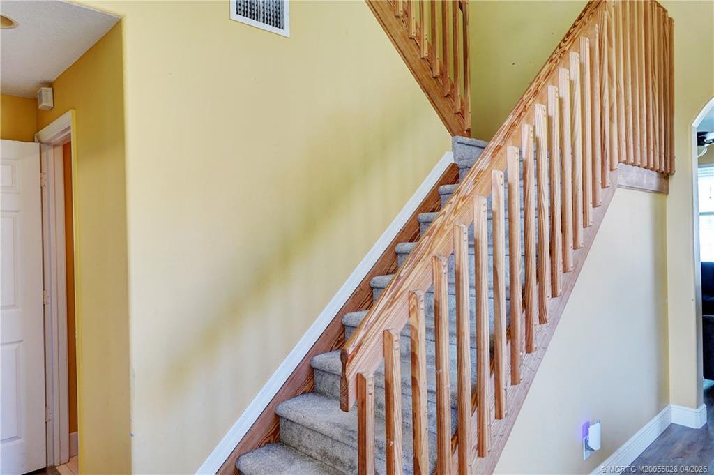 2120 NW Marsh Rabbit Lane