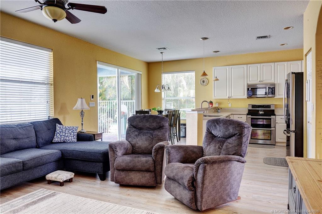 2120 NW Marsh Rabbit Lane