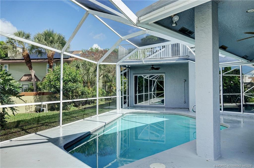 18421 Lake Bend Drive