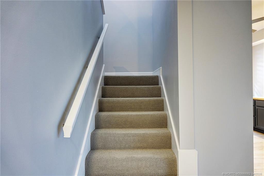 18421 Lake Bend Drive