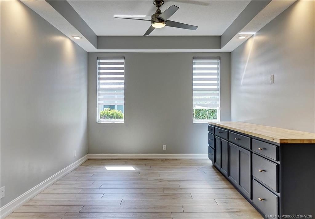 18421 Lake Bend Drive