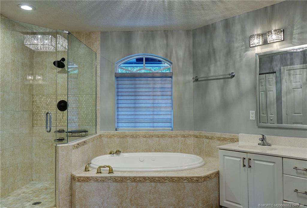 18421 Lake Bend Drive