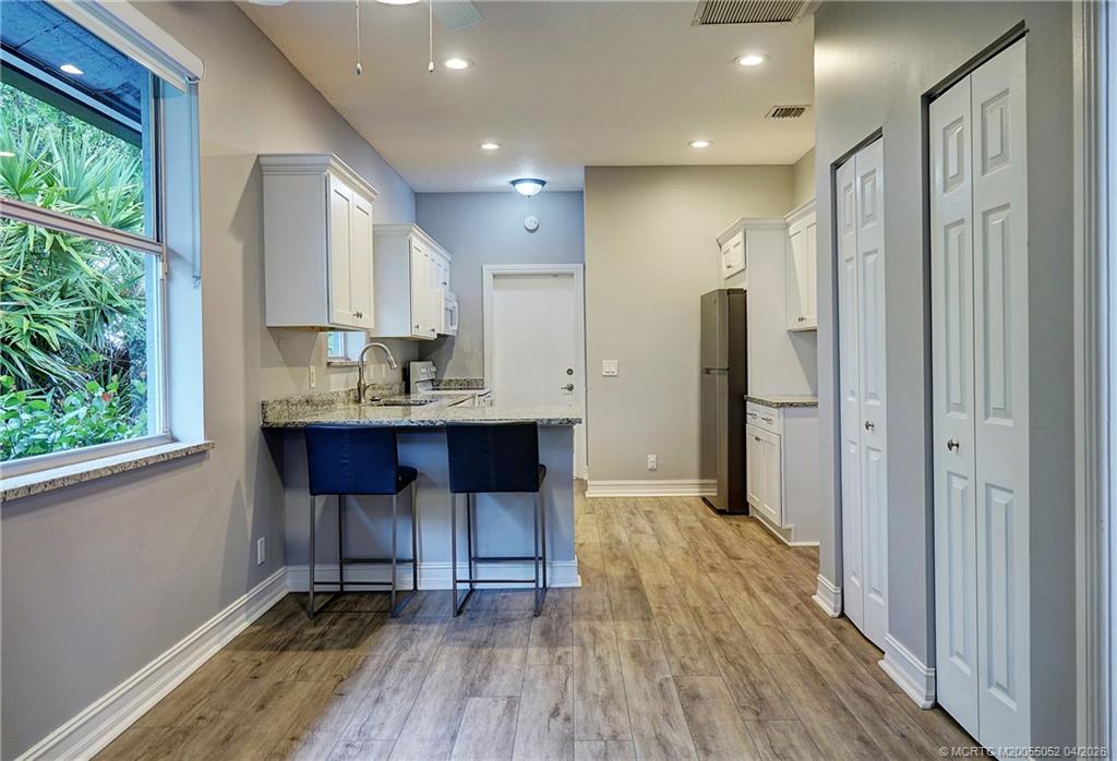 18421 Lake Bend Drive