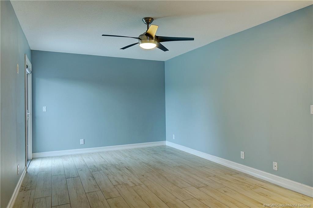 18421 Lake Bend Drive