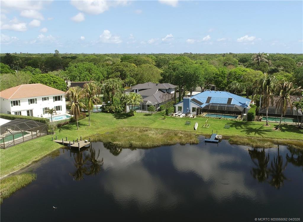 18421 Lake Bend Drive