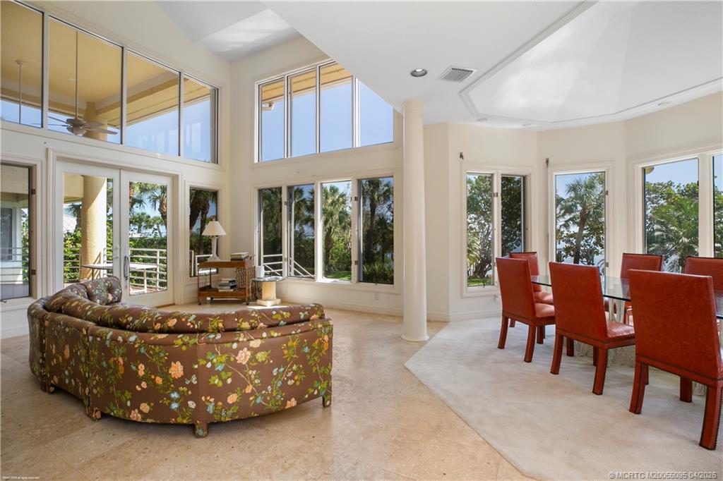 68 S Sewalls Point Road