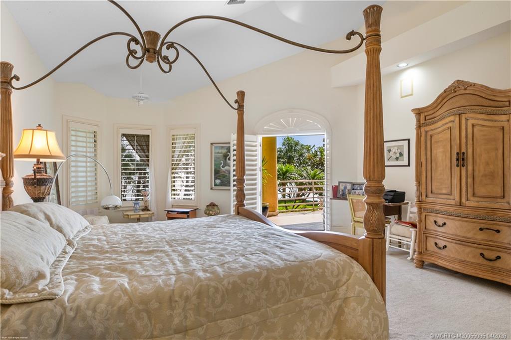 68 S Sewalls Point Road