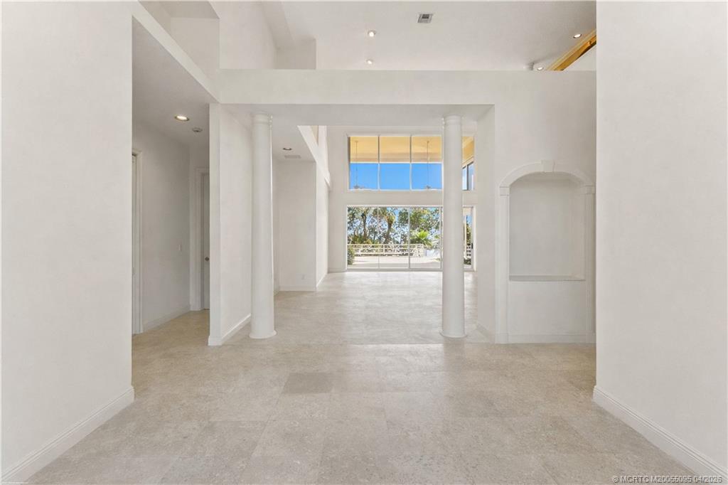 68 S Sewalls Point Road