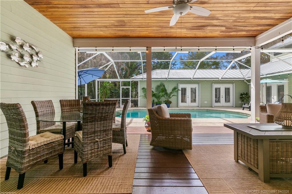 5661 SW Orchid Bay Drive