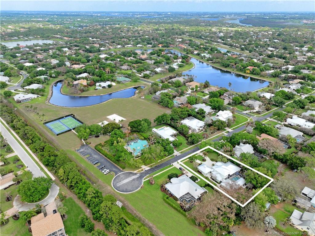 5661 SW Orchid Bay Drive