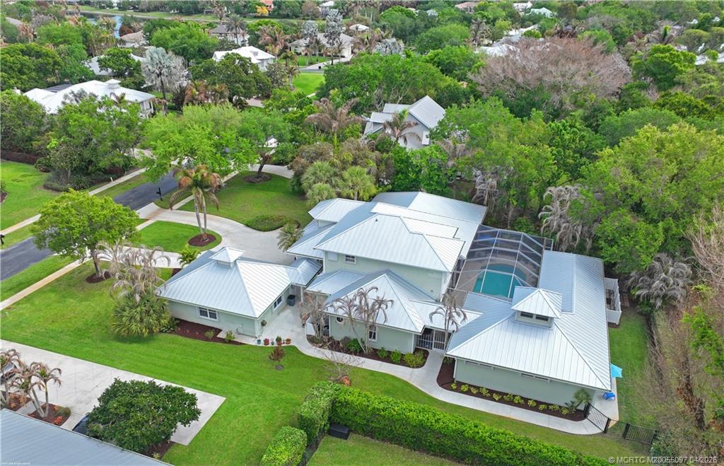 5661 SW Orchid Bay Drive