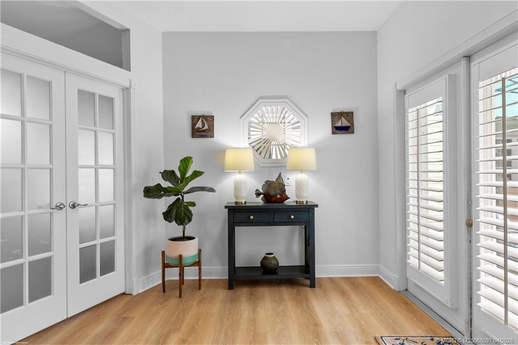 5661 SW Orchid Bay Drive