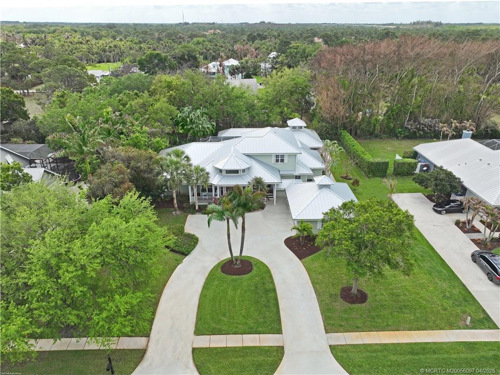 5661 SW Orchid Bay Drive