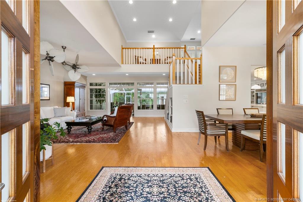 5661 SW Orchid Bay Drive