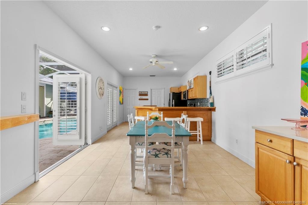 5661 SW Orchid Bay Drive