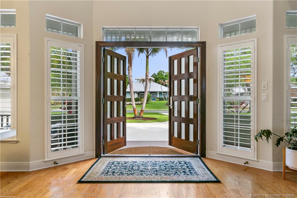 5661 SW Orchid Bay Drive