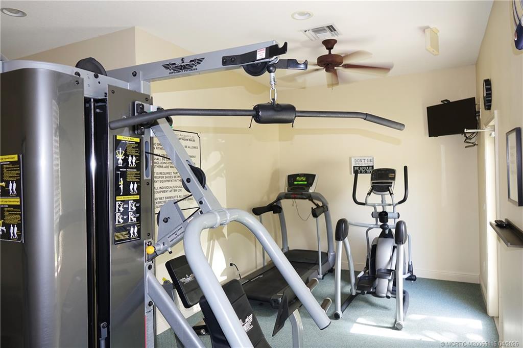 3041 SE Lexington Lakes Drive 104