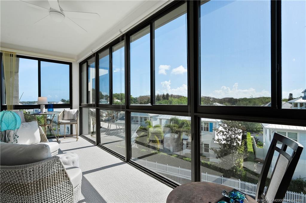 150 SE Four Winds Drive B401